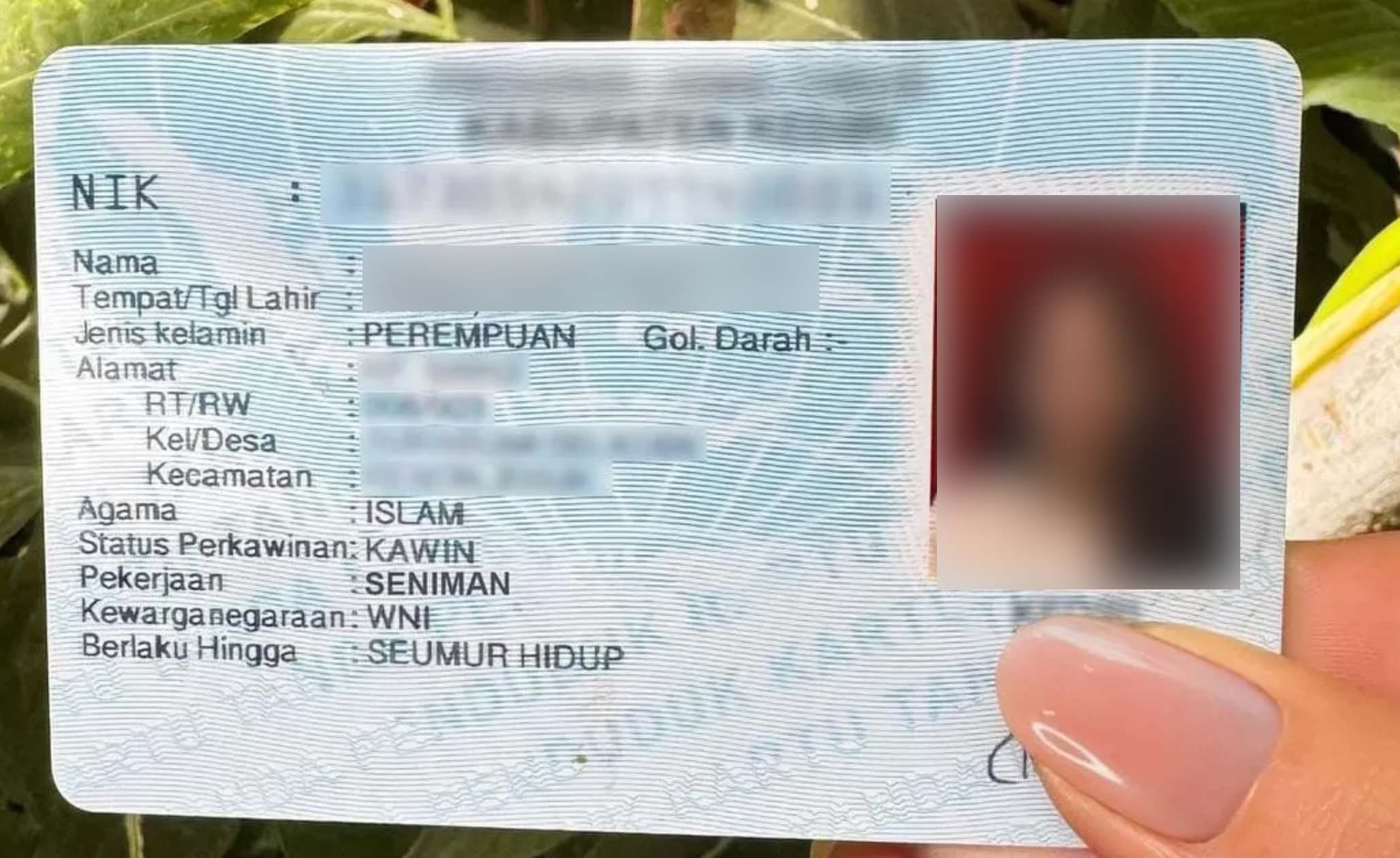 KTP dan Kartu Keluarga Dapat Mencantumkan Nama Gelar