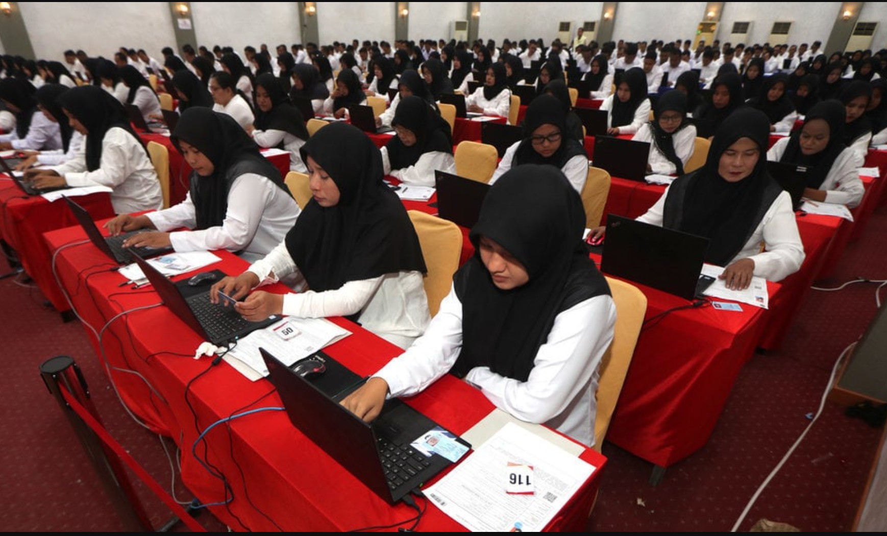 Perbedaan PPPK Penuh Waktu dengan PPPK Paruh Waktu