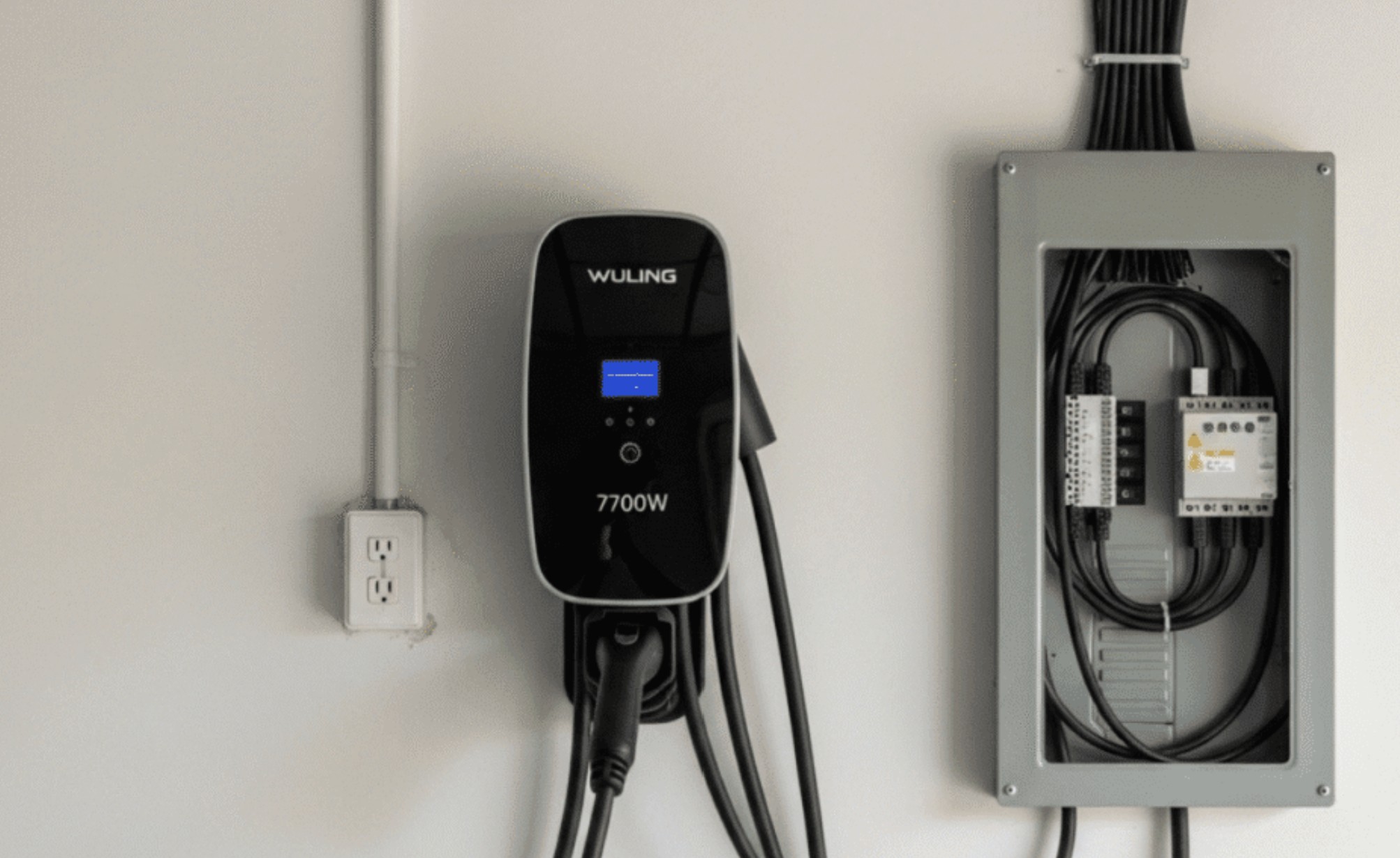 Alasan Pemilik Mobil Listrik Dianjurkan Memasang Wall Charger di Rumah