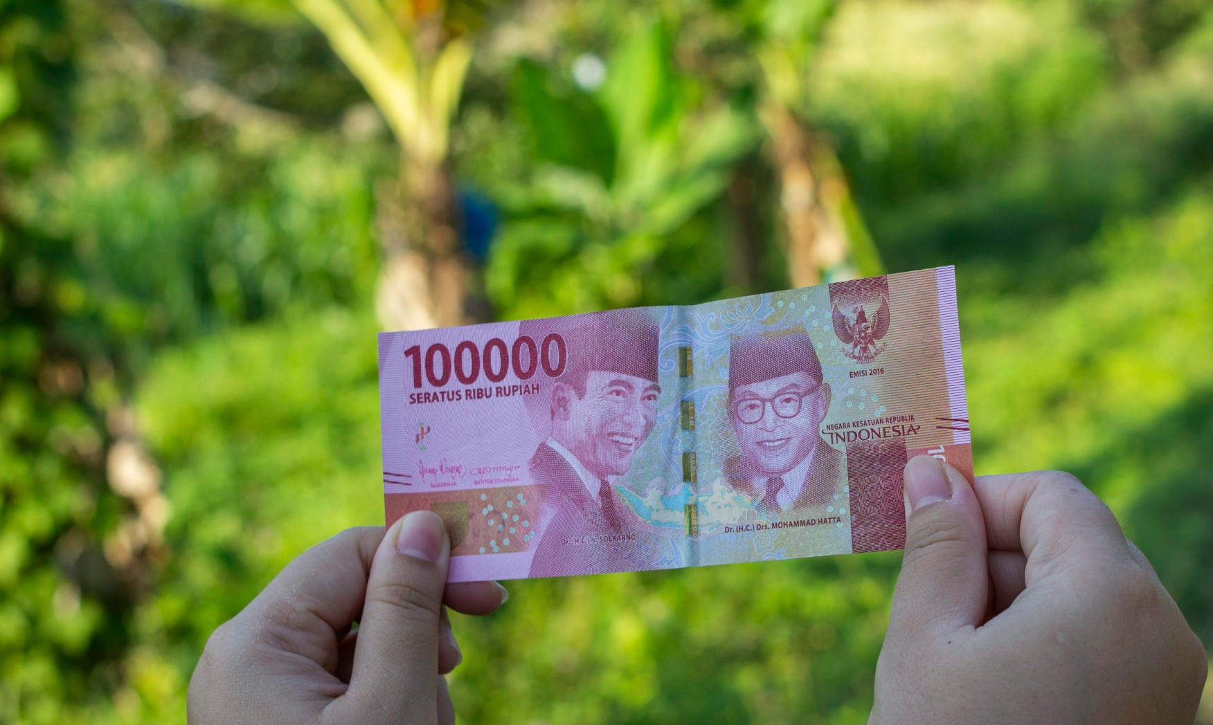 Daftar Bantuan Sosial Desember 2025: PKH Tahap Akhir, BPNT, dan BLT Kesra